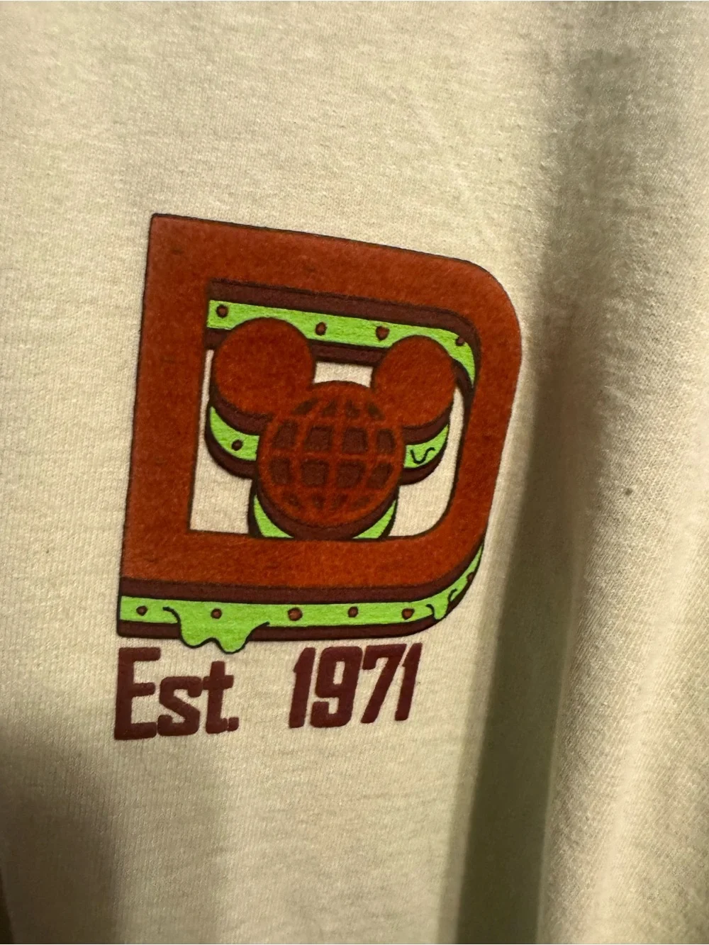 Disney Ice Cream Bar Spirit Jersey XL